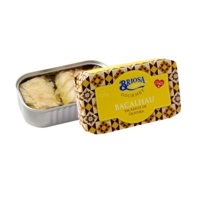 Lata aberta de bacalhau em azeite de oliveira Briosa Gourmet com embalagem amarela