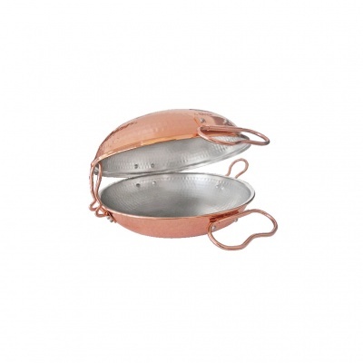 Frigideira dupla em cobre com interior prateado e textura martelada