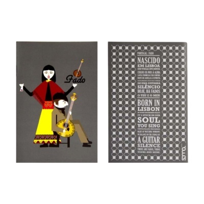 Duas capas de cadernos com tema fado, uma com ilustração e outra com texto em português e inglês.