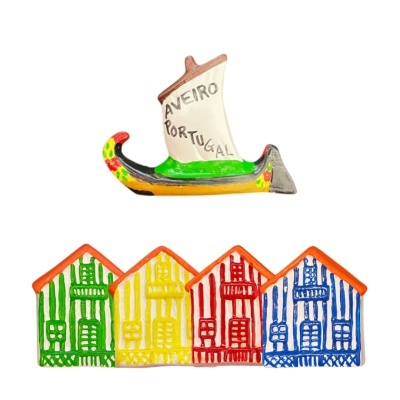 Ímanes de cerâmica coloridos com barco e casas típicas de Aveiro