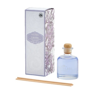 Difusor de fragrância Castielbel Lavanda com frasco e embalagem lilás e varetas de madeira