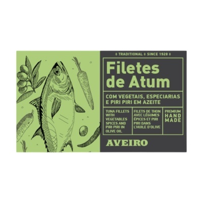 Rótulo verde e cinza com atum, legumes e texto sobre filetes de atum