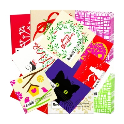 Pacote de guardanapos Renova com vários desenhos coloridos de Natal e temáticos diversos.