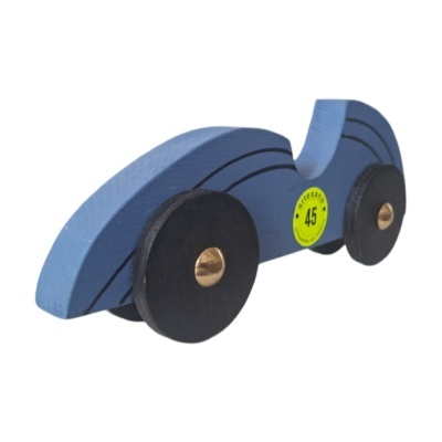 Carro de brinquedo artesanal de madeira azul com rodas pretas e autocolante amarelo