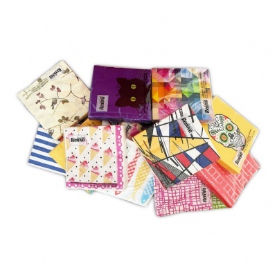 Lenços de papel coloridos com vários padrões e etiquetas RoseVivo