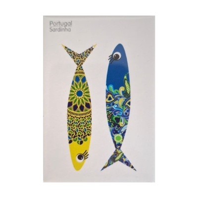 Ilustração colorida de duas sardinhas estilizadas com padrões, texto Portugal Sardinha