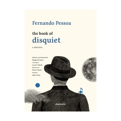 Capa do livro the book of disquiet de Fernando Pessoa com ilustração de homem com chapéu visto de costas