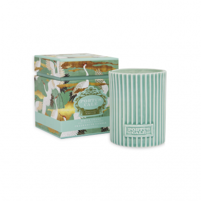 Vela perfumada PORTUS CALE com embalagem decorada e recipiente verde água texturizado