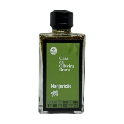 Frasco de azeite aromatizado com manjericão, rótulo verde