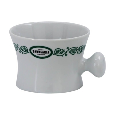 Taça branca de cerâmica com padrão verde e texto Antiga Barbearia de Bairro