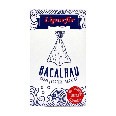Embalagem branca de bacalhau Liporfir com desenhos azuis e selo vermelho