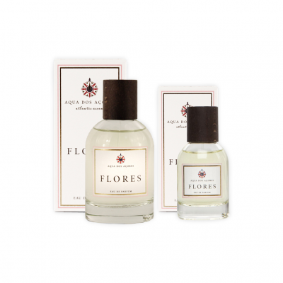 Dois frascos de perfume e caixas da marca AQUA DOS AÇORES, fragrância FLORES