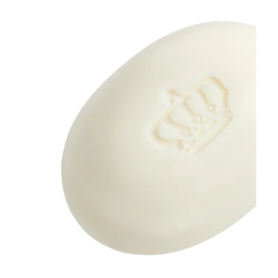 Sabonete oval branco com relevo de coroa