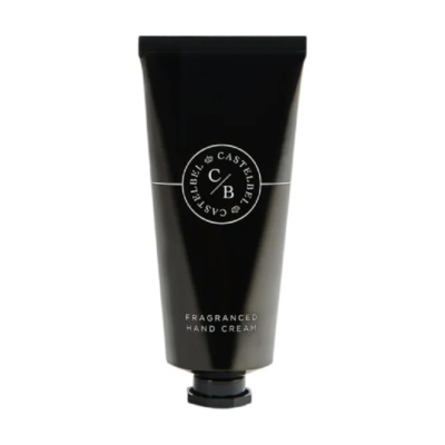 Tubo preto de creme para mãos perfumado com tampa preta e logotipo circular CB