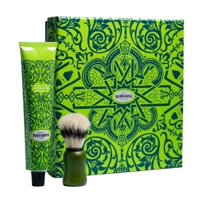 Conjunto verde e azul de barbear com creme, escova e caixa decorada