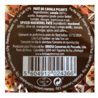 Etiqueta de paté de cavala com ingredientes, informações de produtor e código de barras.