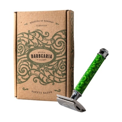 Máquina de barbear clássica verde com caixa de papel kraft decorada