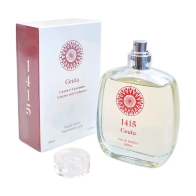 Frasco e caixa de eau de toilette 1415 Ceuta com líquido amarelo claro