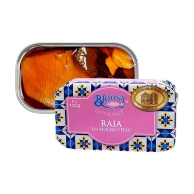 lata aberta de conserva Briosa Gourmet com raia em molho pitau e embalagem colorida