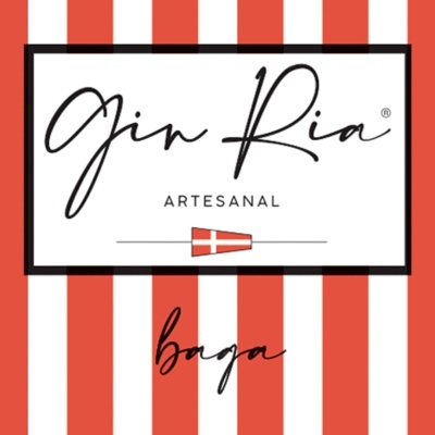 Etiqueta com riscas vermelhas e brancas, texto gin Ria ARTESANAL bagaa
