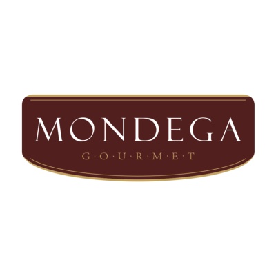Logótipo Mondega Gourmet em fundo castanho escuro com texto branco e dourado.