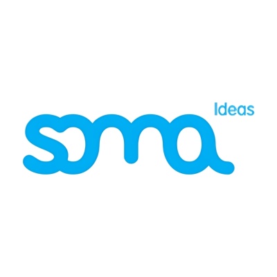 Logótipo azul com as palavras soma Ideas em fundo branco