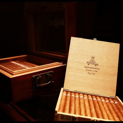 Epicurismo e Charutos