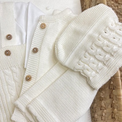 Conjunto&#x20;de&#x20;body,&#x20;fofo,&#x20;casaco&#x20;e&#x20;gorro