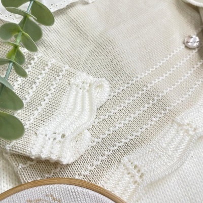 Conjunto&#x20;de&#x20;camisola,&#x20;cal&#x00E7;as&#x20;e&#x20;touca