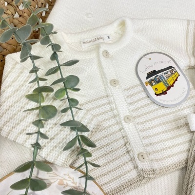 Conjunto&#x20;de&#x20;casaco,cal&#x00E7;a&#x20;e&#x20;touca