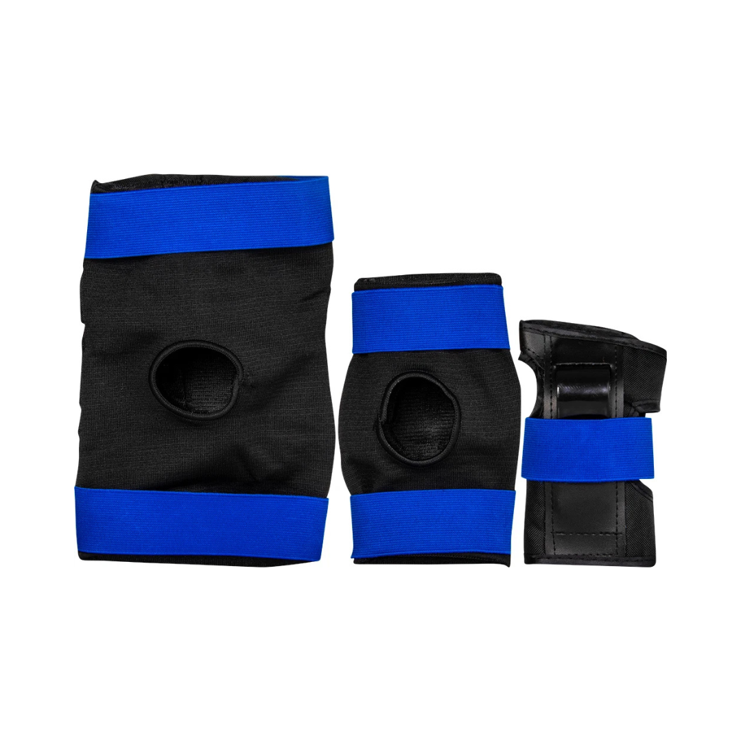 Equipamento de proteção desportivo preto e azul para joelhos, cotovelos e pulso.