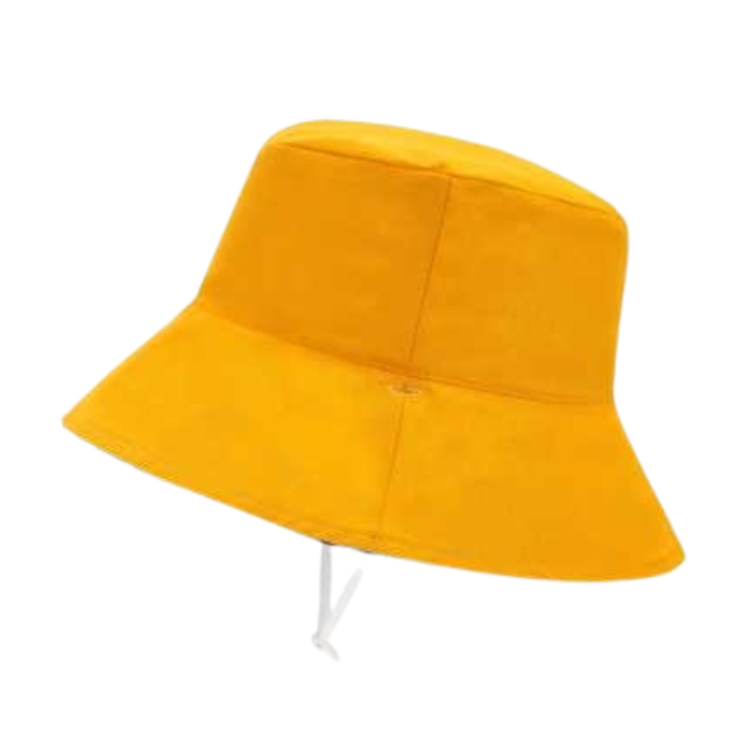 Chapéu tipo pescador amarelo com cinto branco ajustável