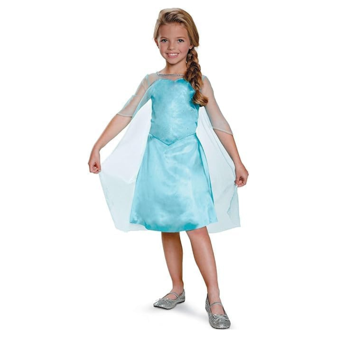 Vestido azul claro com capa branca e sapatilhas prateadas para criança