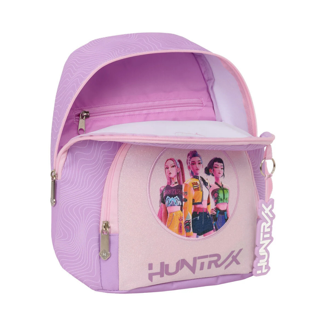 Mochila rosa e lilás com bolso frontal decorado e zíperes