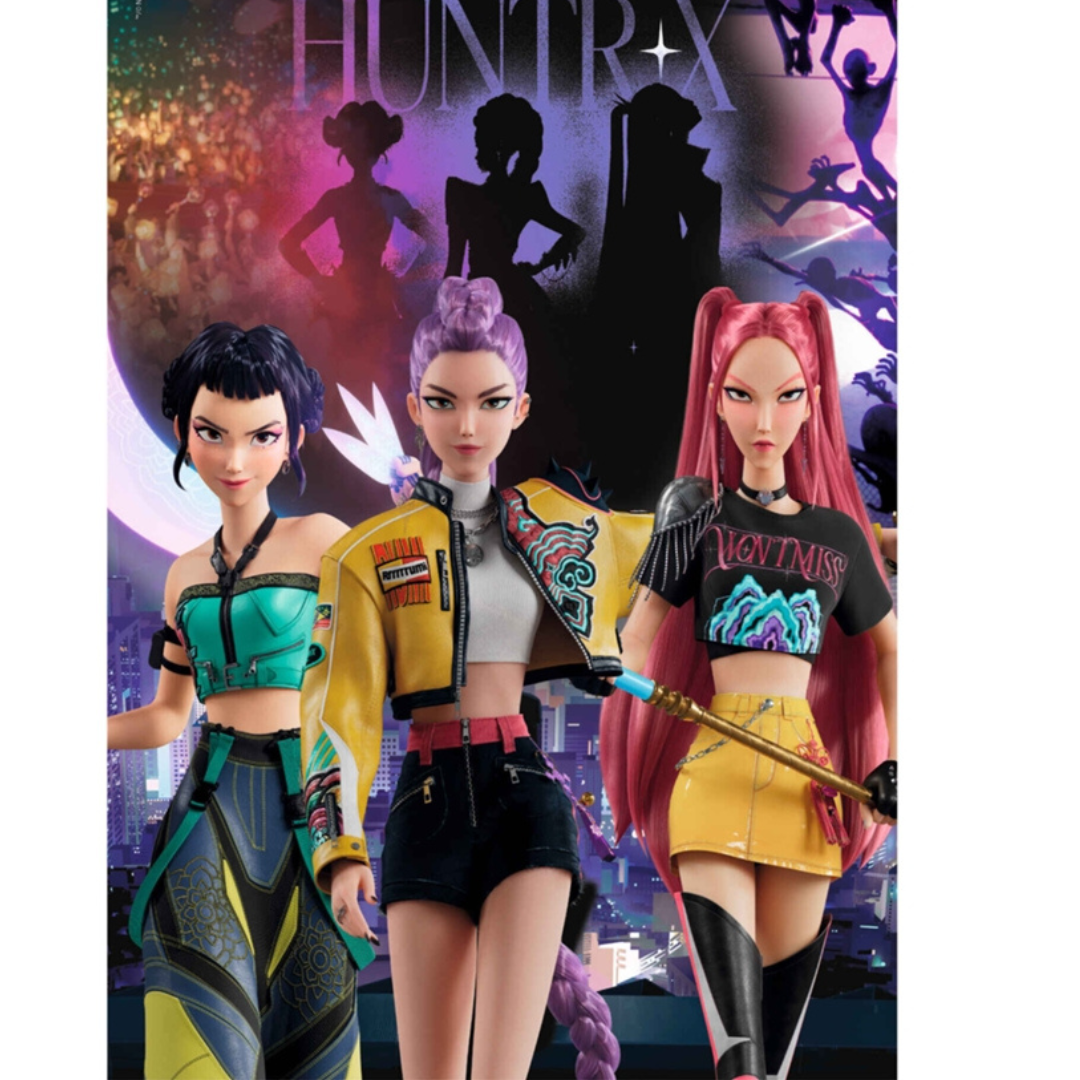 Três personagens femininas animadas com roupas coloridas e estilos diferentes, em fundo urbano com silhuetas e texto HUNTRX.