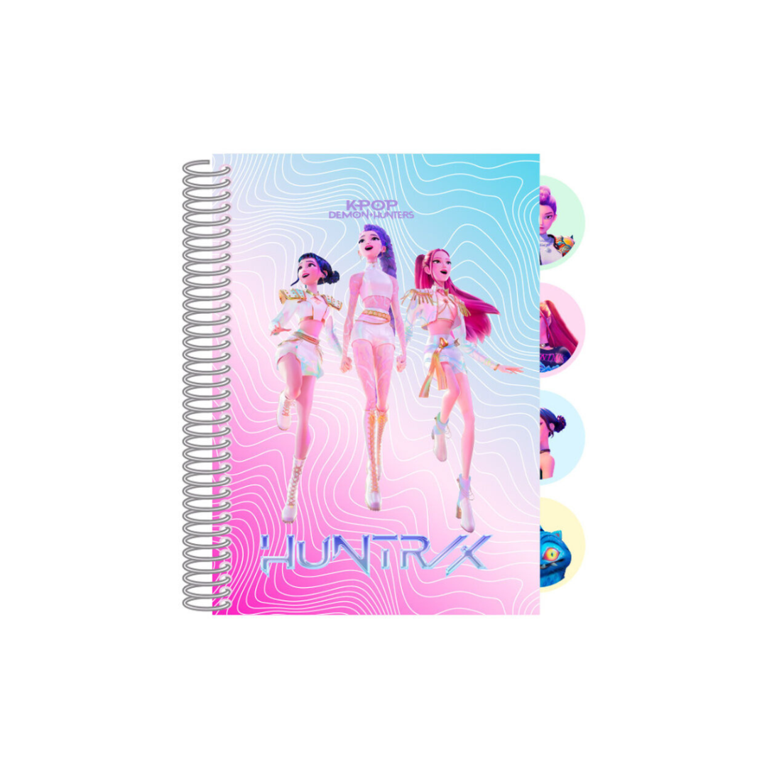 Caderno espiral colorido com personagens femininas animadas e texto KPOP DEMON HUNTERS HUNTRX