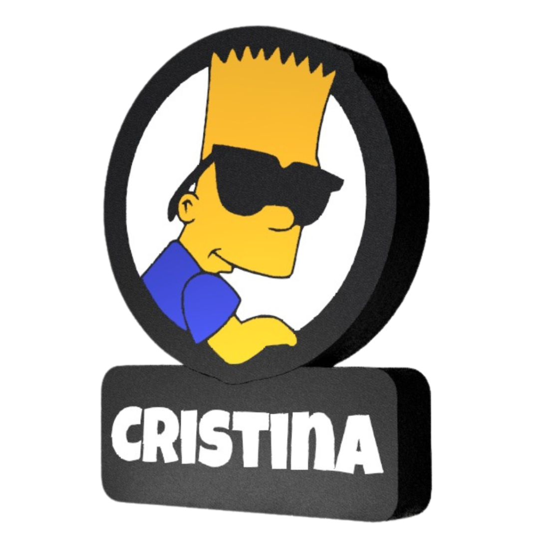 Figura decorativa personagem amarelo com óculos e texto Cristina