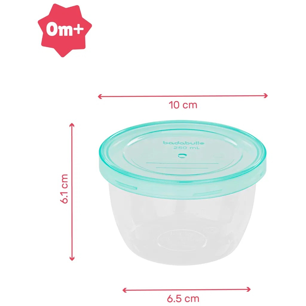 Recipiente plástico transparente com tampa azul e texto BÉBÉ CONFORT