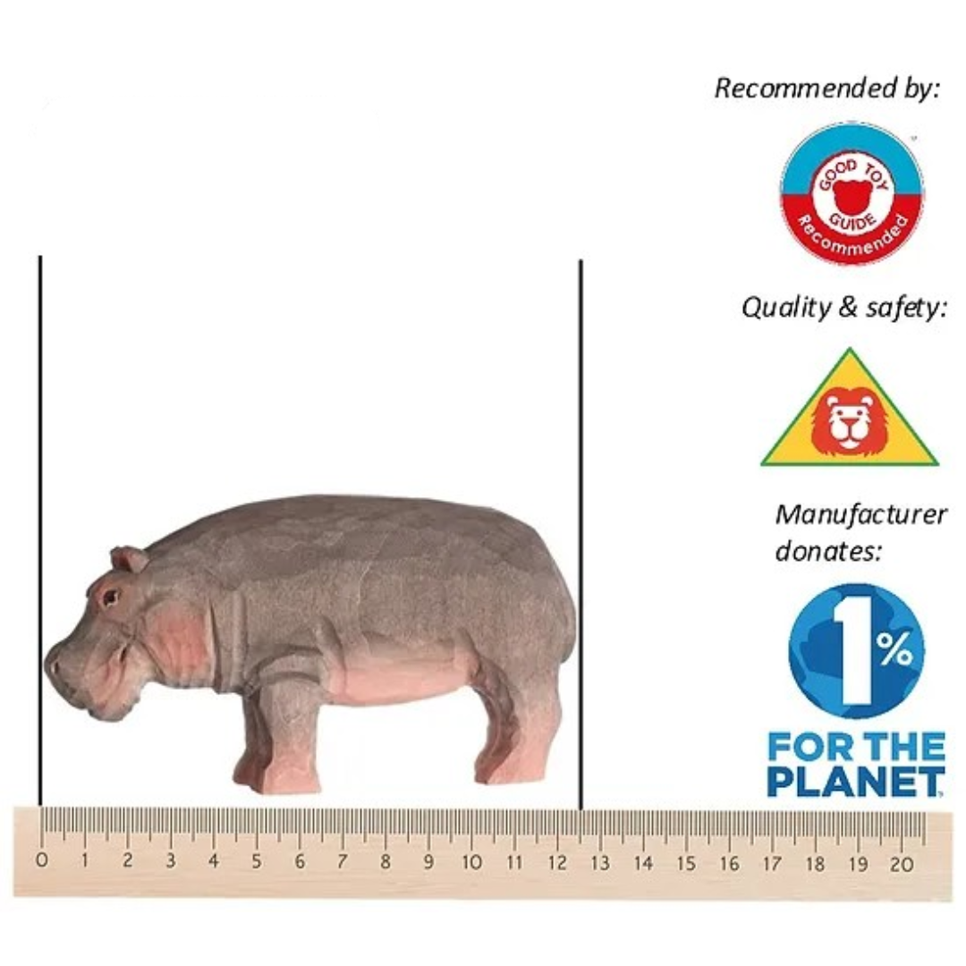 Figura de hipopótamo em plástico com régua e logotipos ao lado