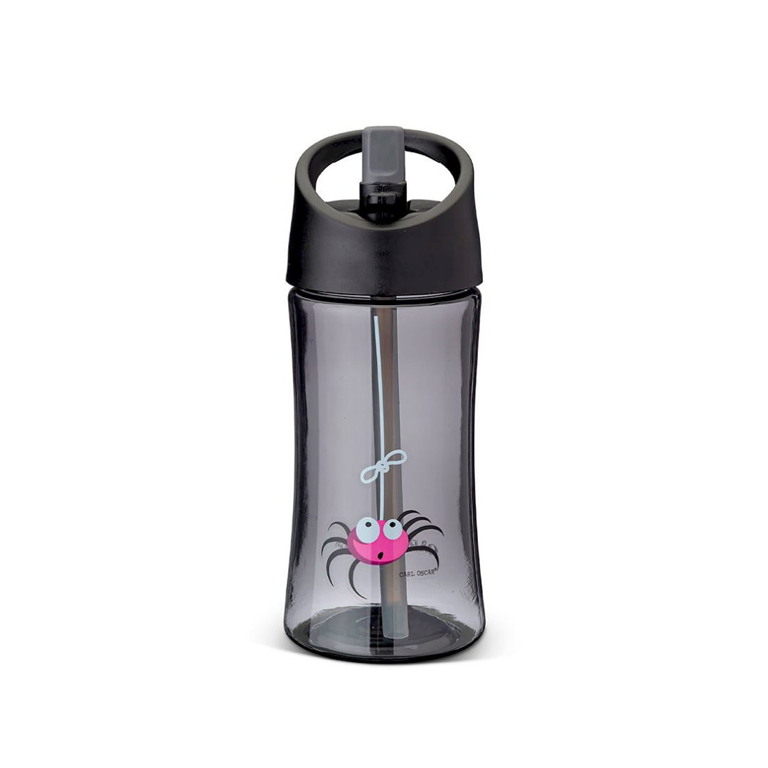 Garrafa plástica transparente com tampa preta e desenho de aranha cor-de-rosa