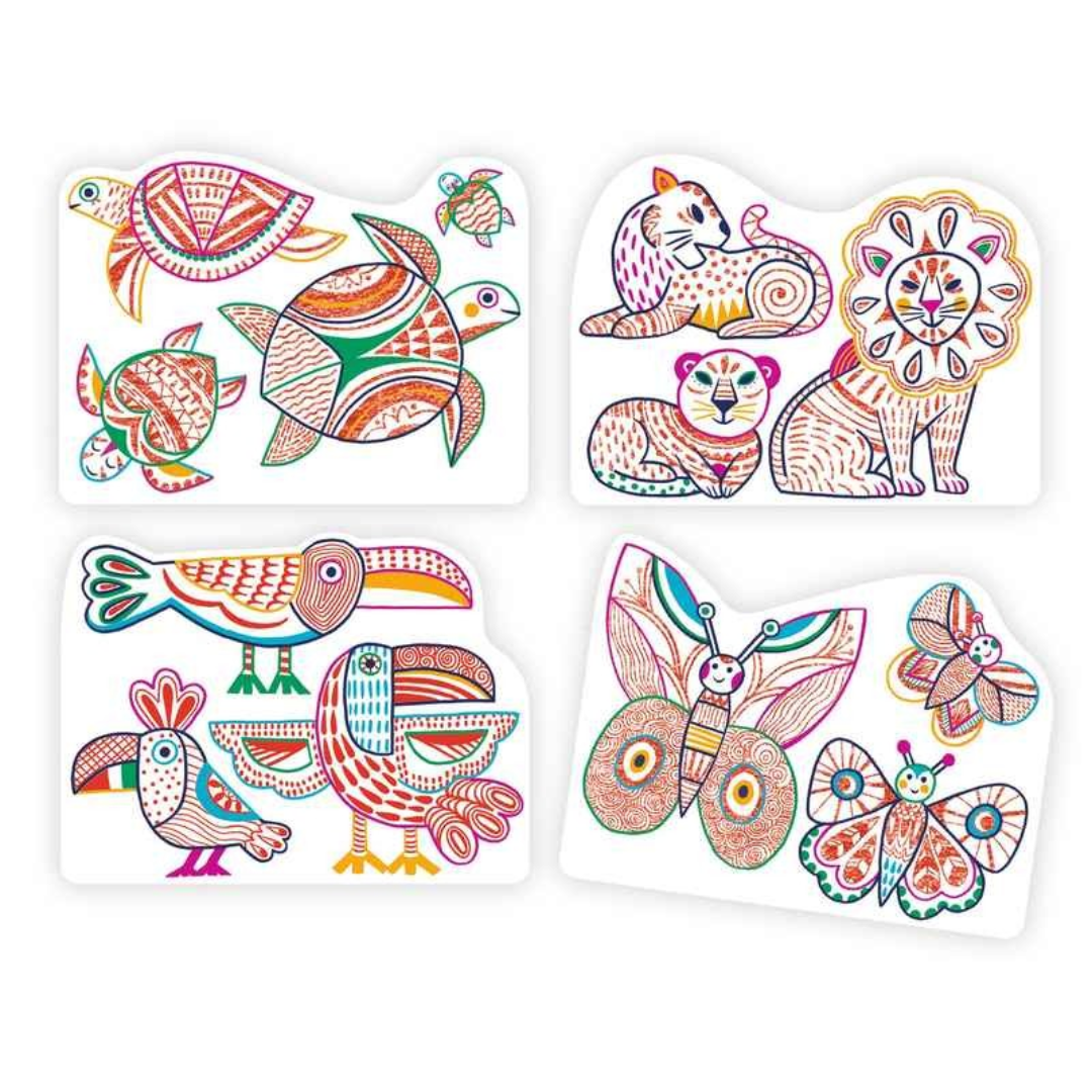 Cartões coloridos com desenhos de tartarugas, leões, tucanos e borboletas sobre fundo branco