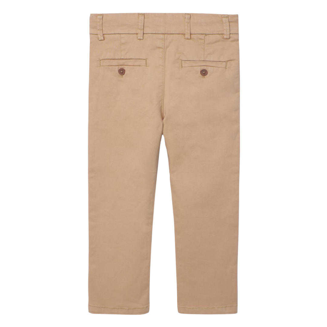 Calças bege de algodão para criança com botões castanhos nos bolsos traseiros