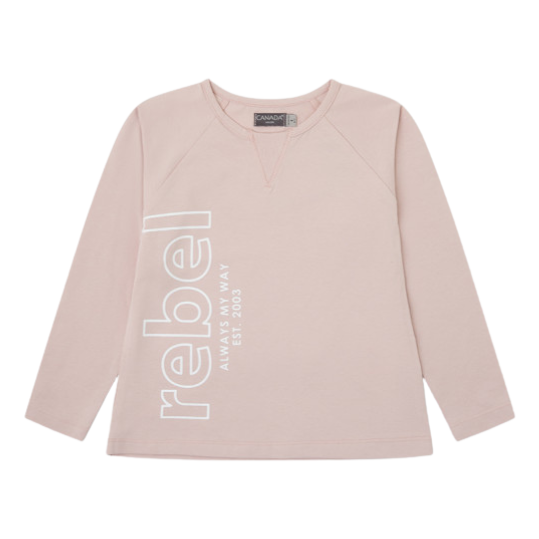 Sweatshirt rosa claro de manga comprida com texto branco vertical