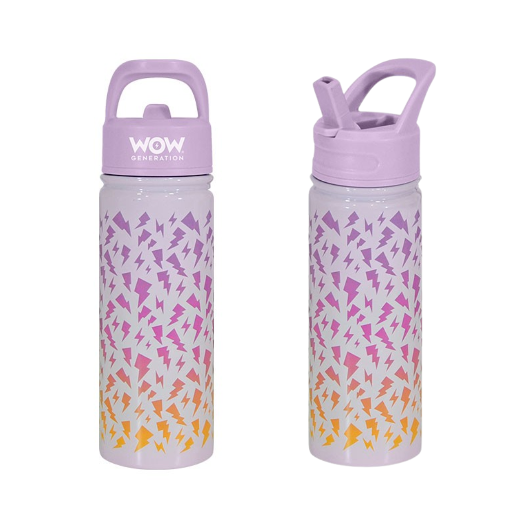 garrafa desportiva rosa com padrão de relâmpagos e tampa roxa com pega