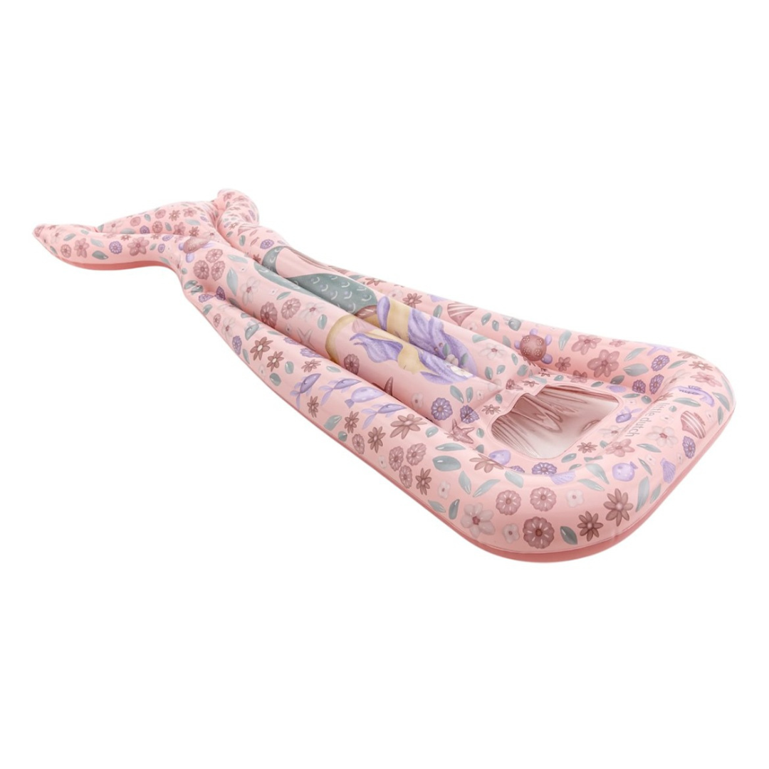 Colchão insuflável cor-de-rosa com padrão floral e formato de cauda de sereia
