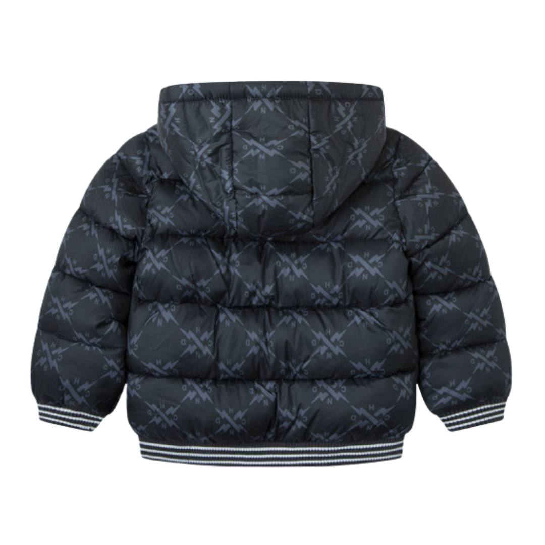 Casaco acolchoado preto com padrão cinza e capuz