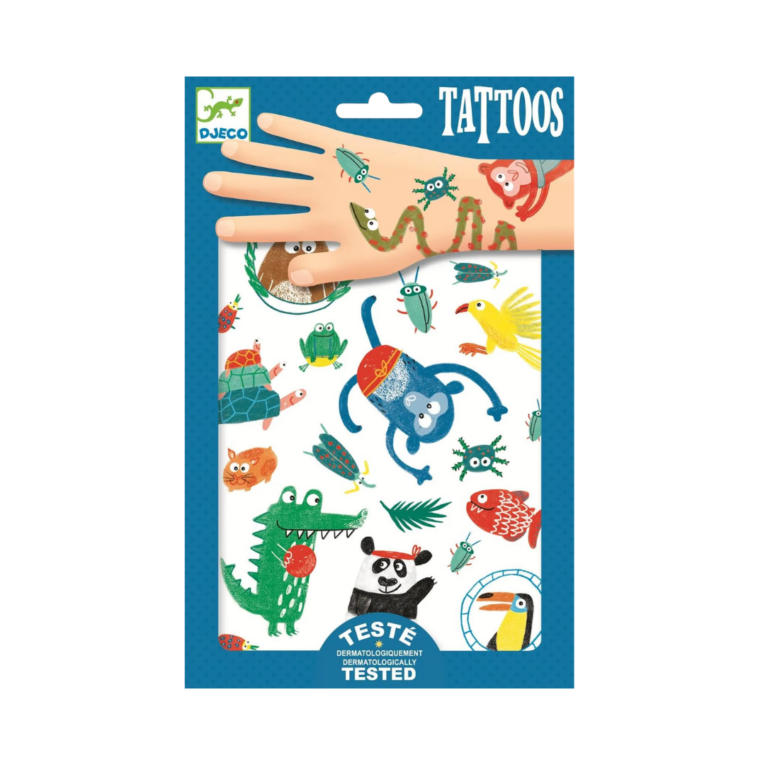 Pacote de tatuagens temporárias com desenhos de animais coloridos em fundo branco