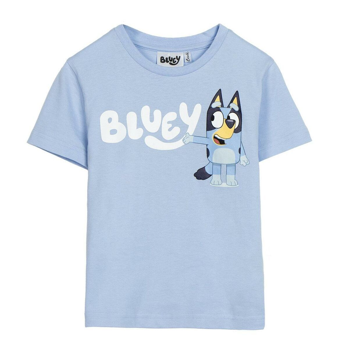 Camiseta azul clara com estampa do personagem Bluey e texto 'BLUEY'