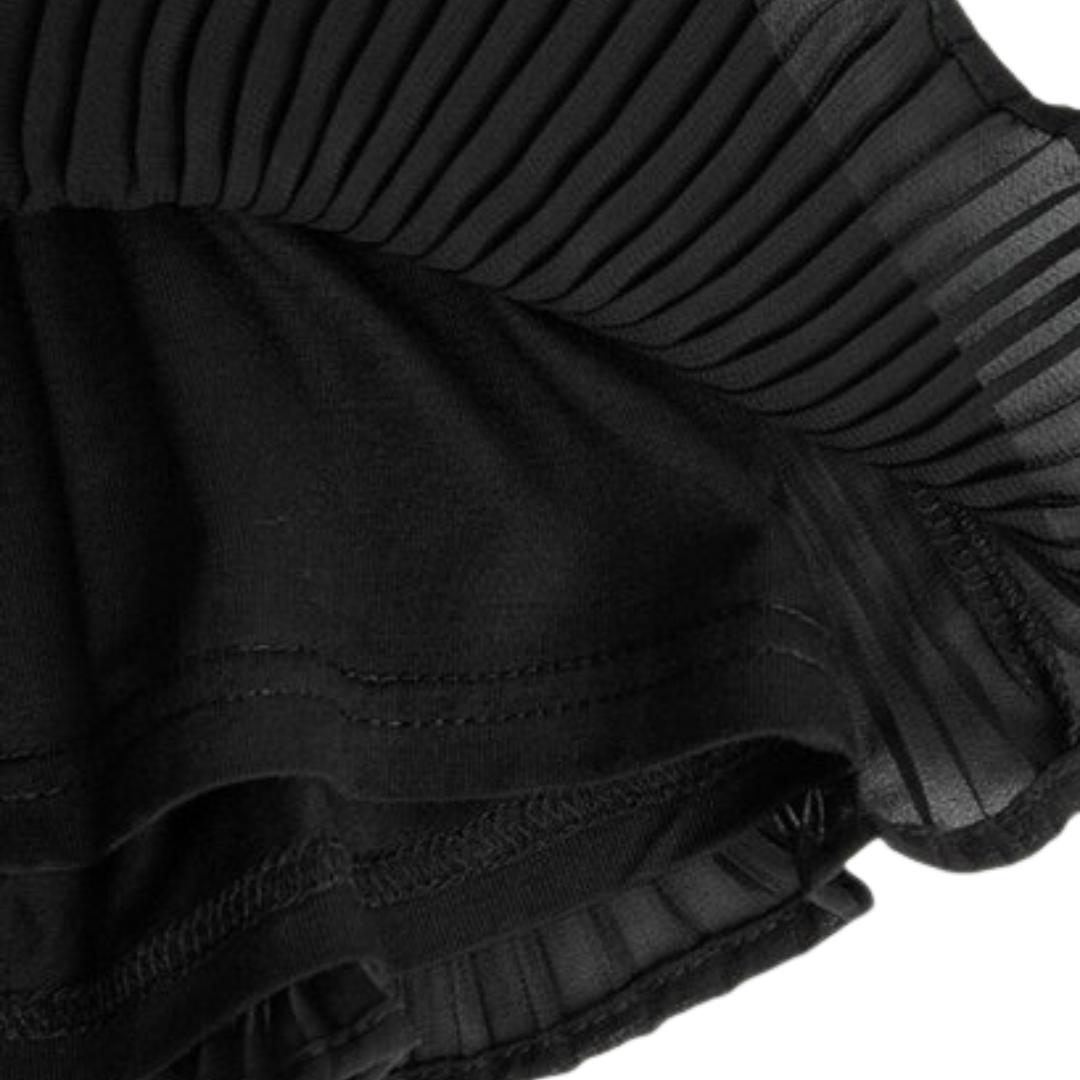 pano têxtil preto com textura canelada e tecido liso, costurado