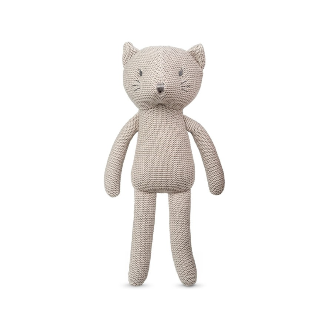 Boneco de peluche gato beige crochê com olhos e bigodes bordados
